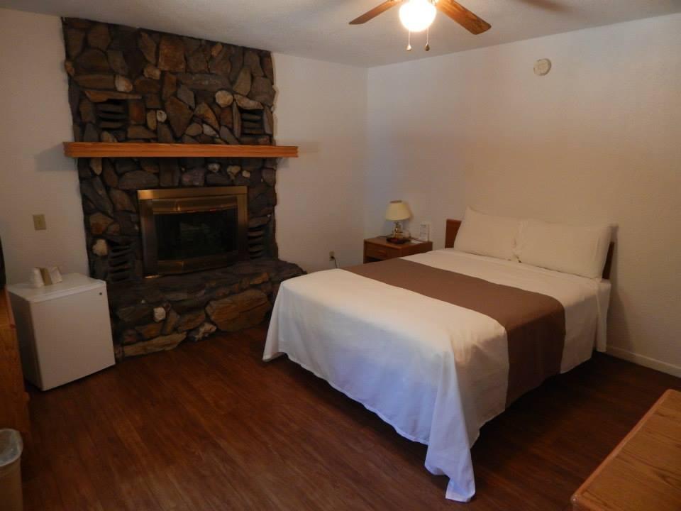 The Brookside Motel / Mt. Rushmore คีย์สโตน ภายนอก รูปภาพ